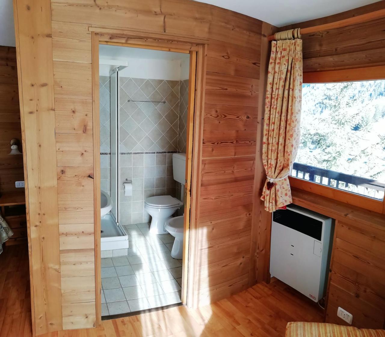 Deluxe Double Room Extra Bed
