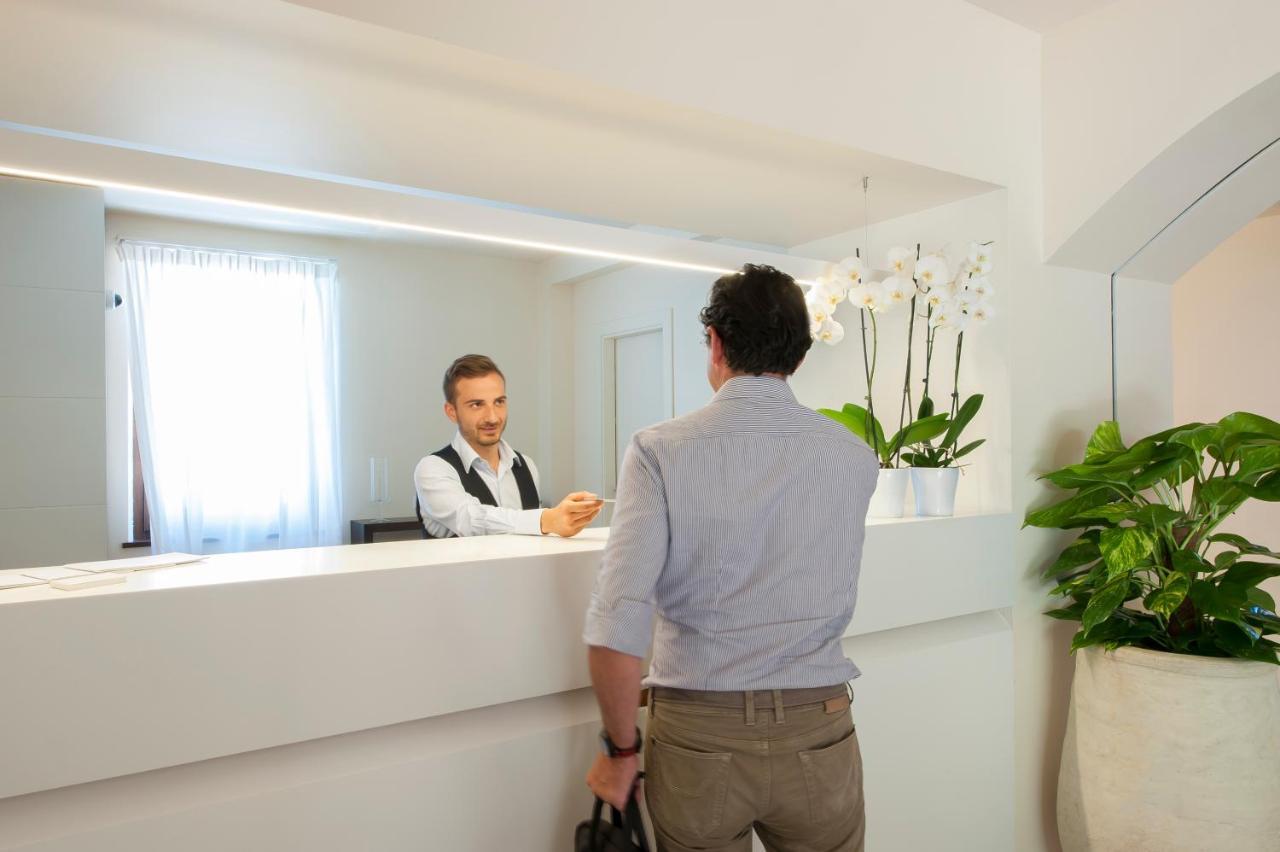 Superior Double or Twin Room,1177146523:JPEG