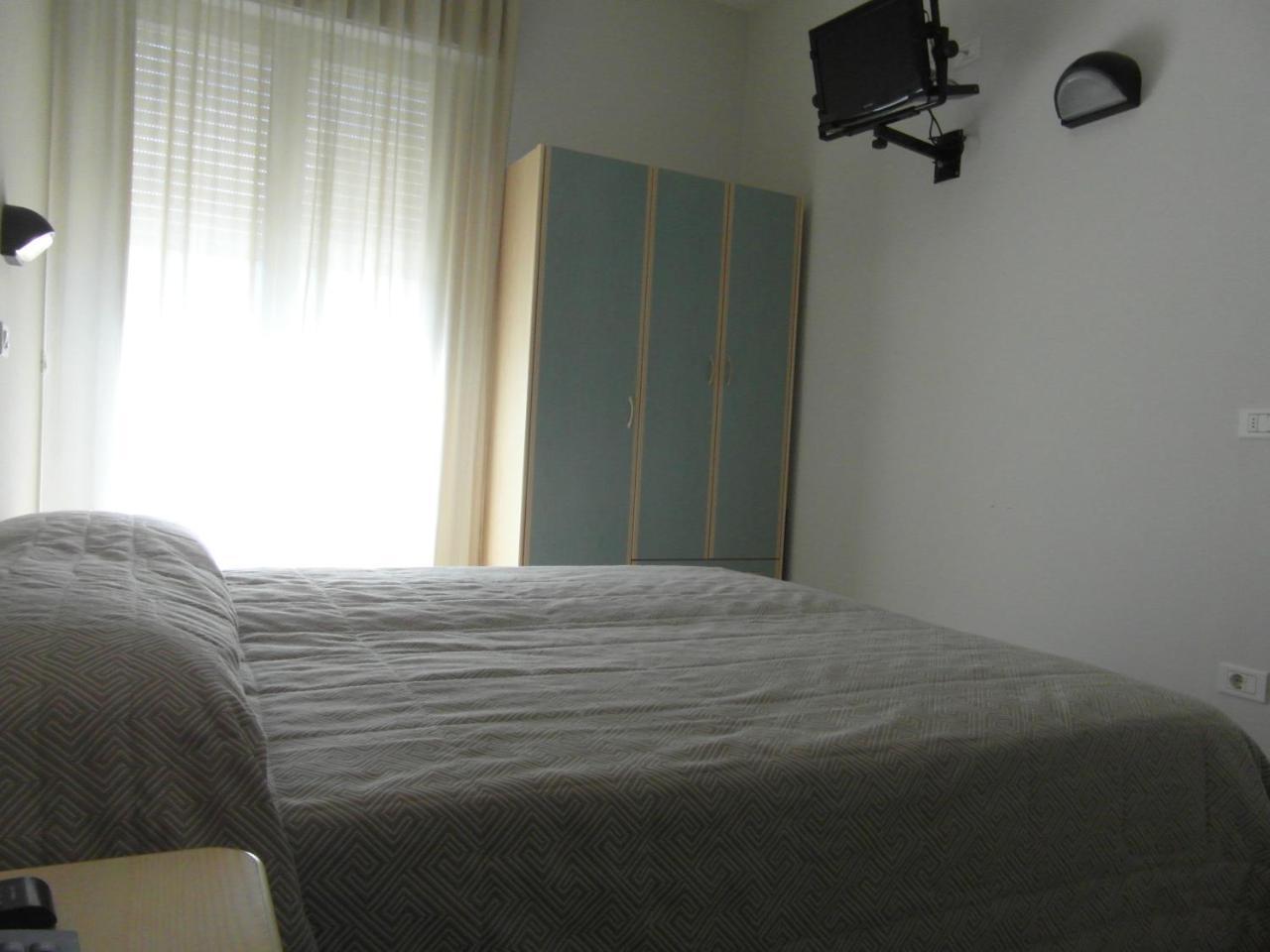 Double or Twin Room,1149403156:JPEG