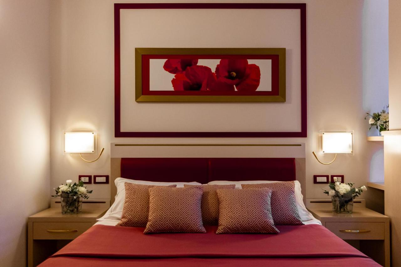 Standard Double or Twin Room,762391045:JPEG
