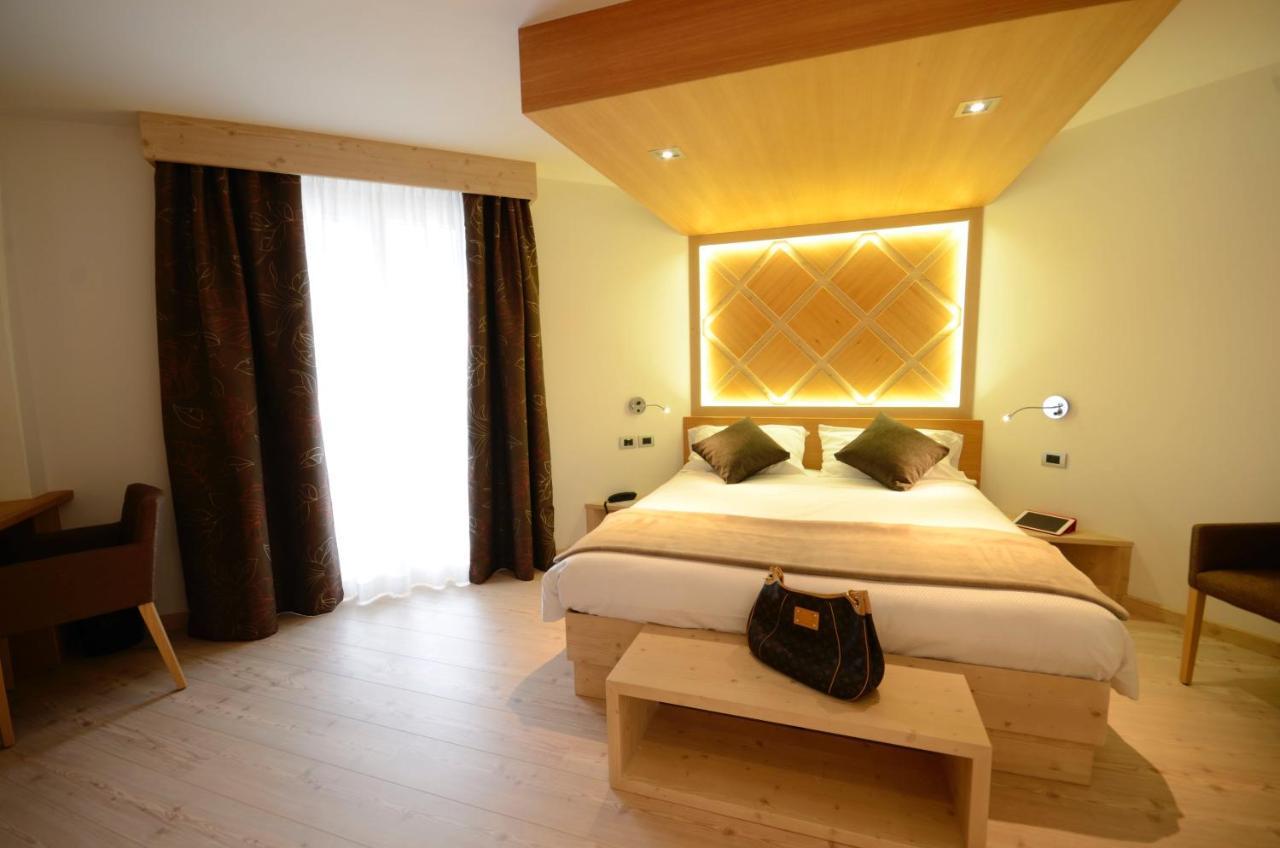 Deluxe Double or Twin Room Balcony,766478290:JPEG
