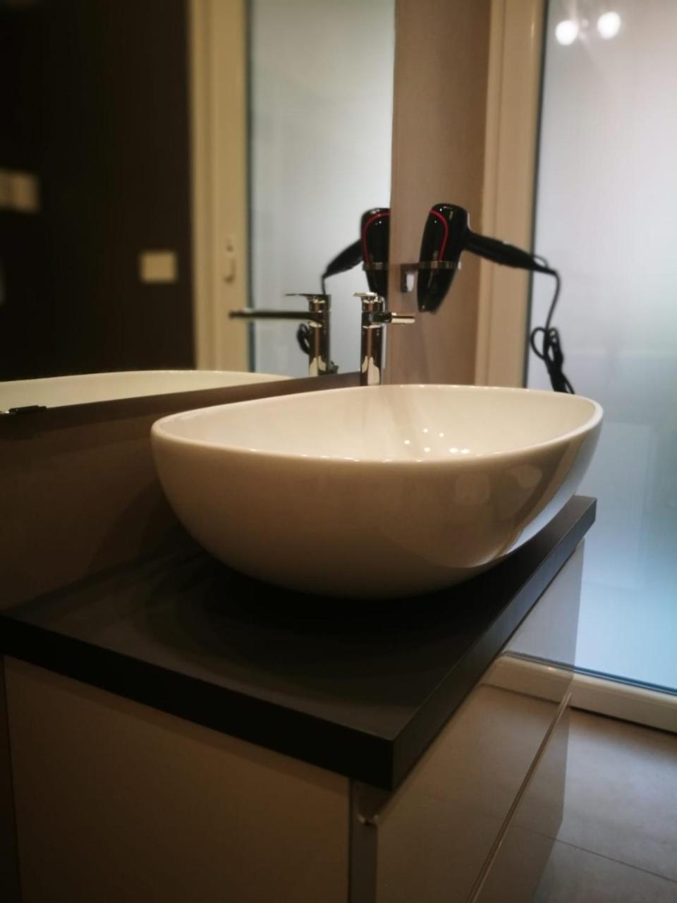 Double Room,1396576202:JPEG