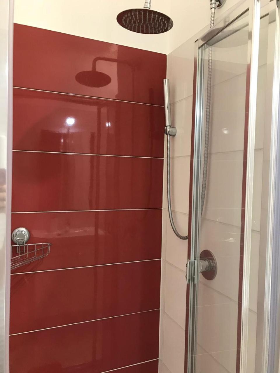 Double or Twin Room with Private Bathroom,768101062:JPEG