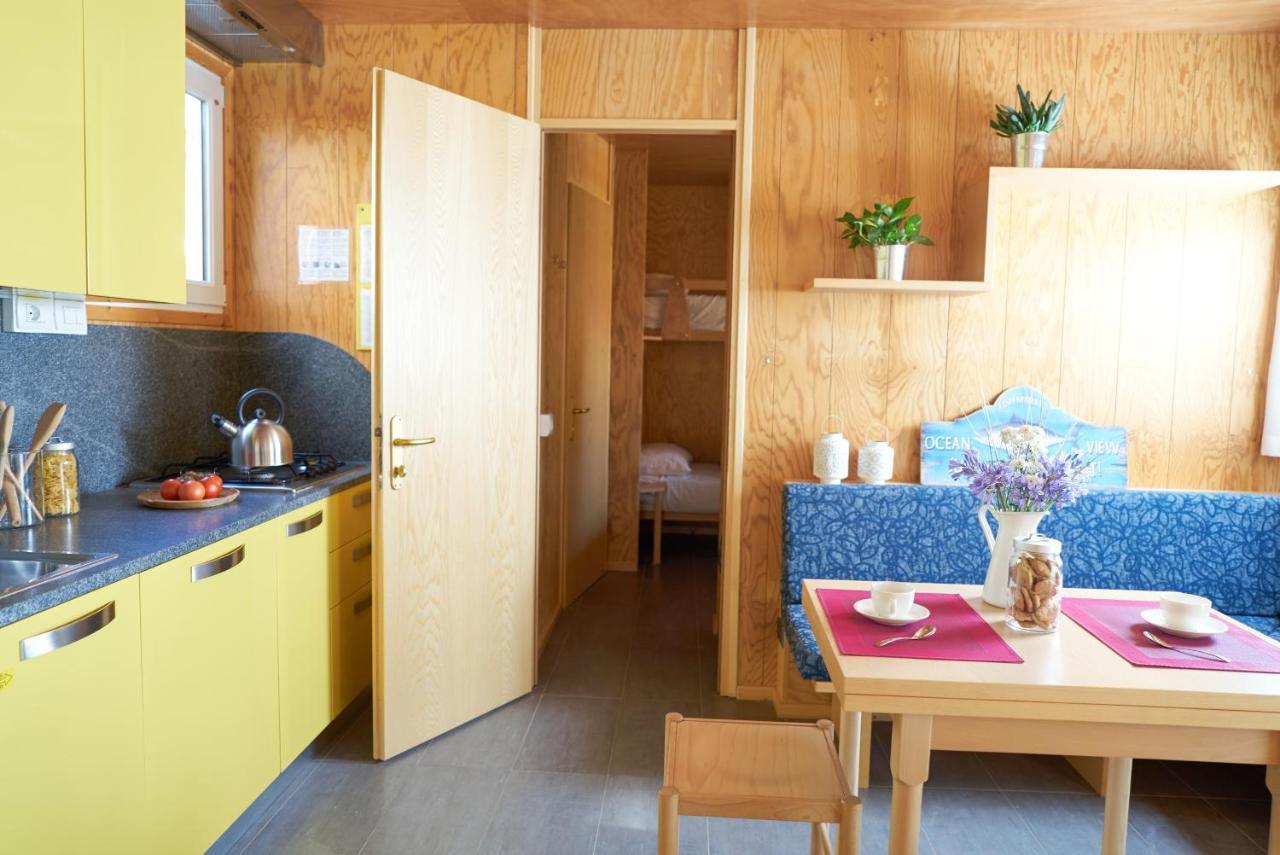 luxury mobile home,768270421:JPEG