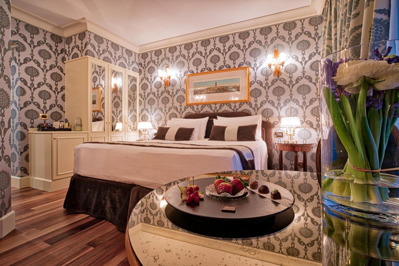 Deluxe Double or Twin Room Lagoon View