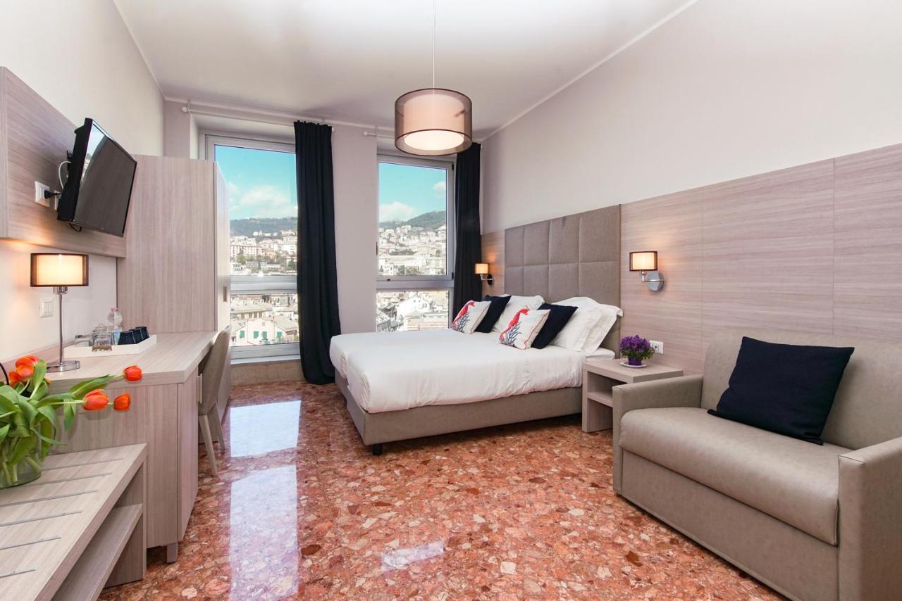 Triple Room with City View,770658475:JPEG