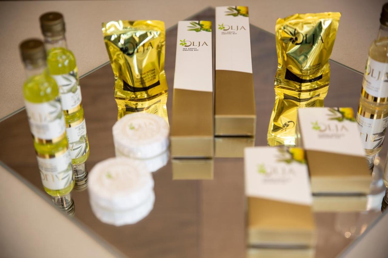 Deluxe Junior Suite,779233302:JPEG