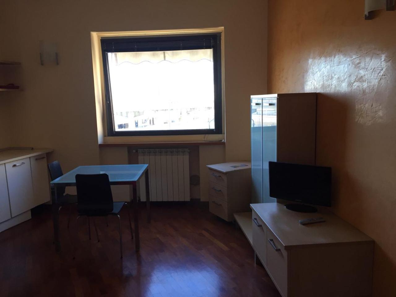 Studio Apartment,775238905:JPEG