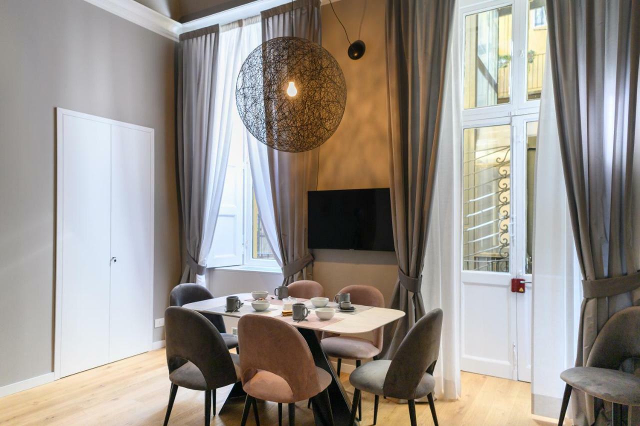 Apartamento de 2 Quartos com Vista do Jardim