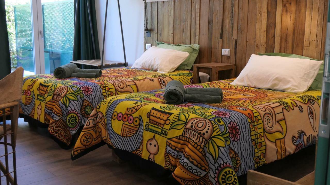 Pokój dwuosobowy z 1 lub 2 łóżkami przystosowany dla osób niepełnosprawnych