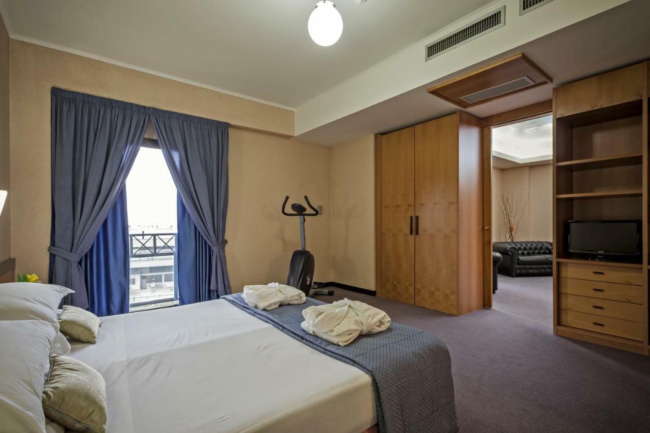 Junior Suite,784607286:JPEG