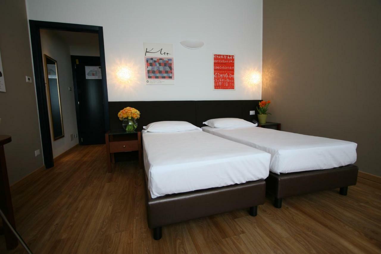 Quarto Deluxe com 2 Camas de Solteiro