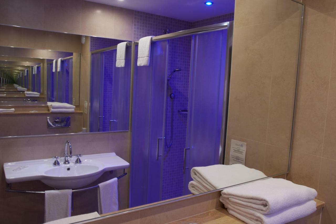 Double Room with Lake View