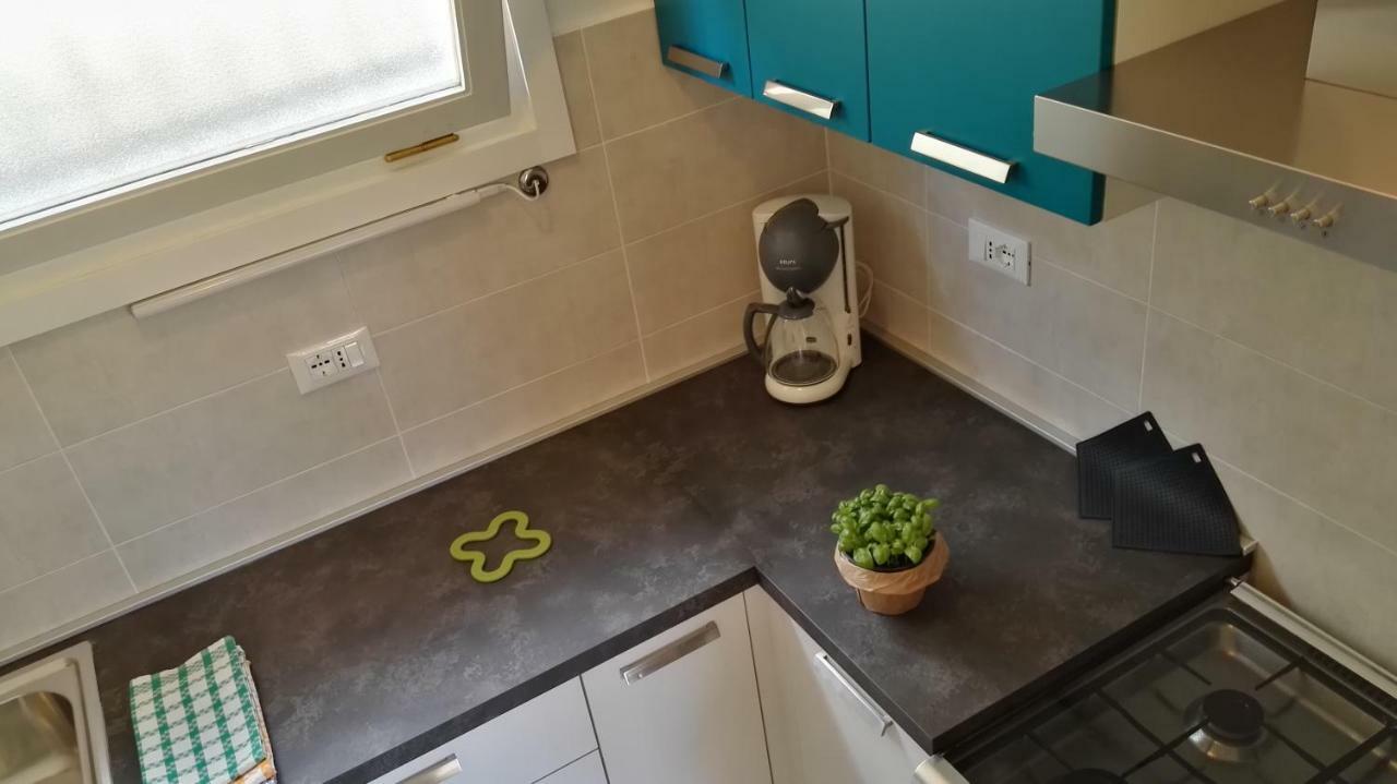 Appartamento con 1 Camera da Letto, Balcone e Vista Mare