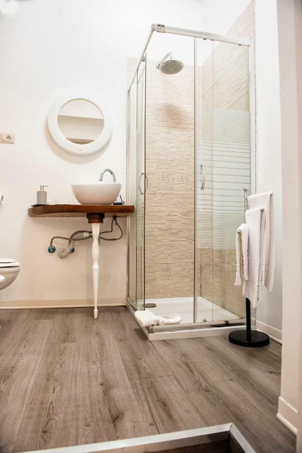 Double Room,799622559:JPEG