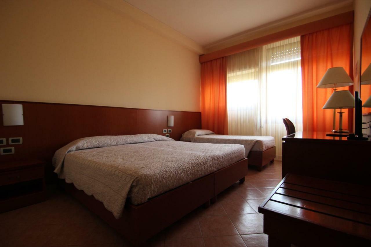 Triple Room with City View