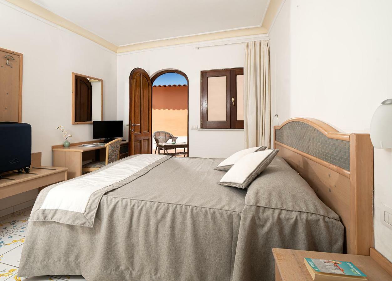 Double Room,1705562994:JPEG