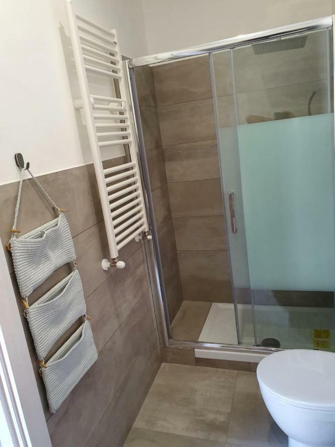 Double Room with Balcony,819179204:JPEG