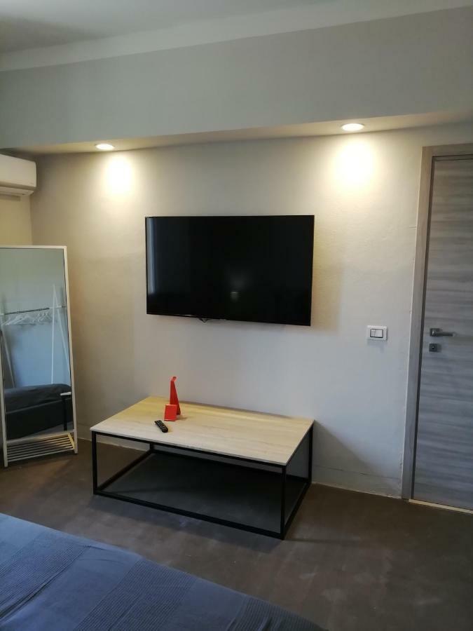 Triple Room with Terrace