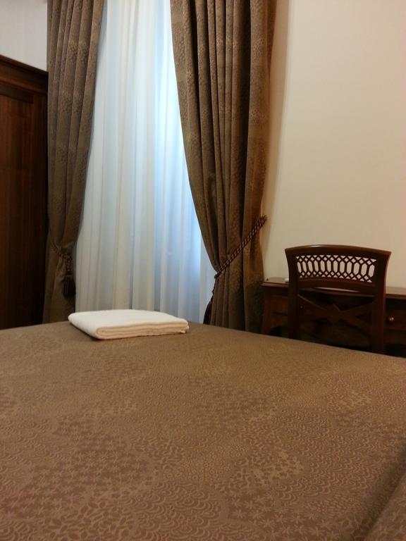 Quarto Duplo