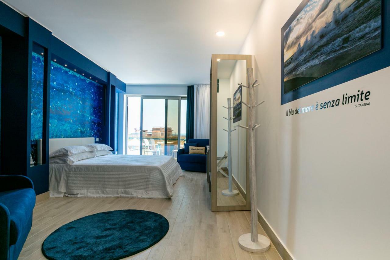 Junior Suite with Sea View,812252499:JPEG