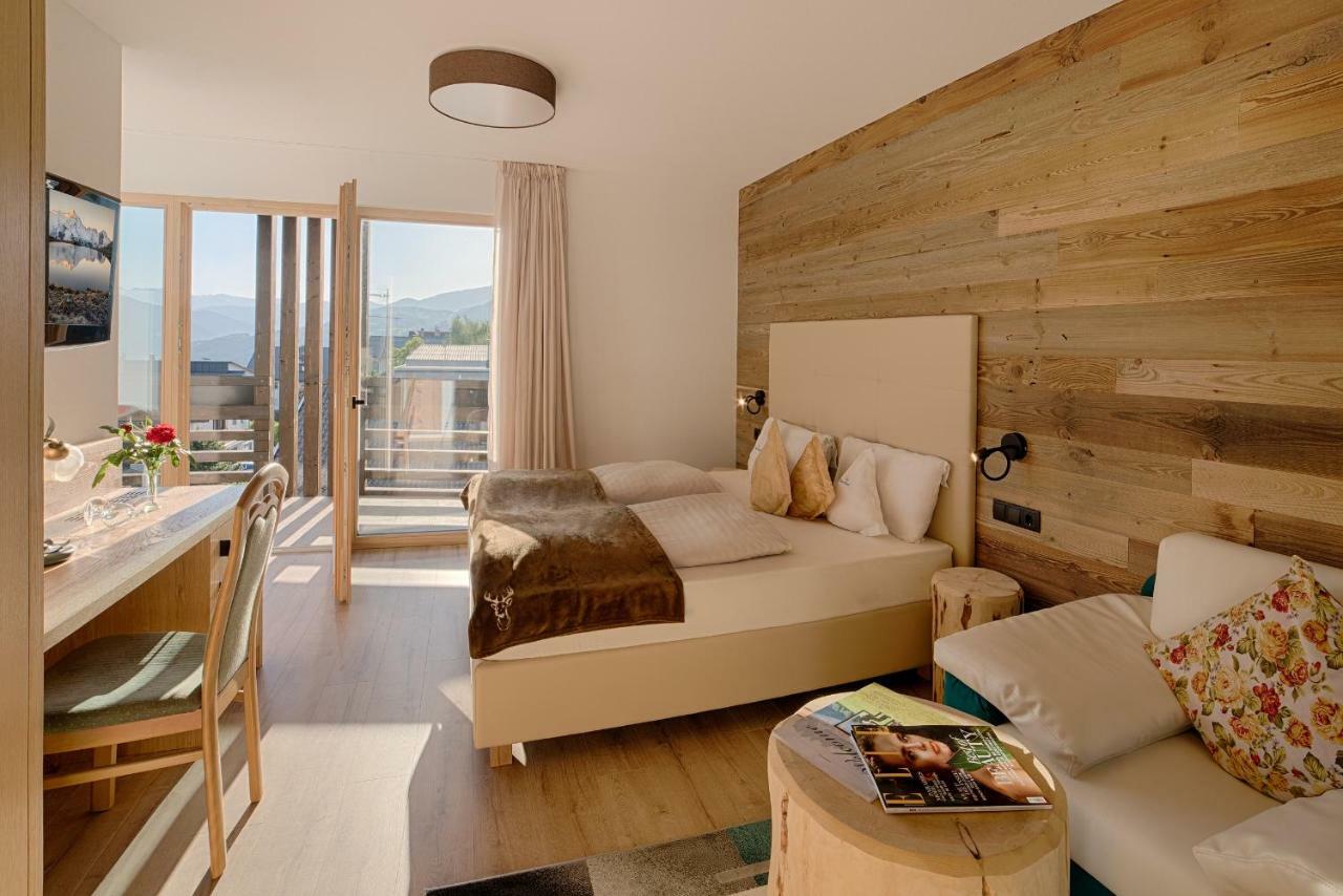 Deluxe Family Suite
