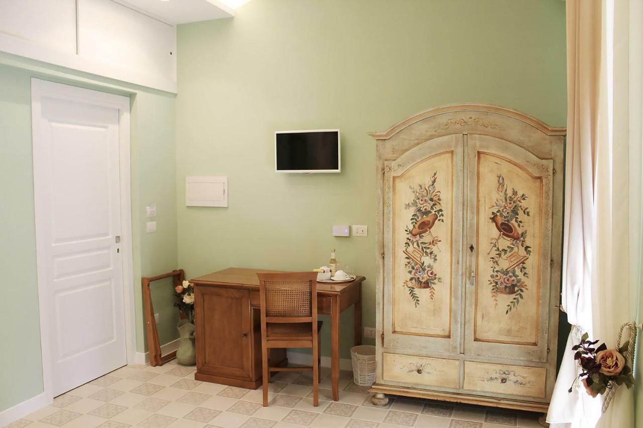 Deluxe Doppelzimmer mit Balkon und Meerblick