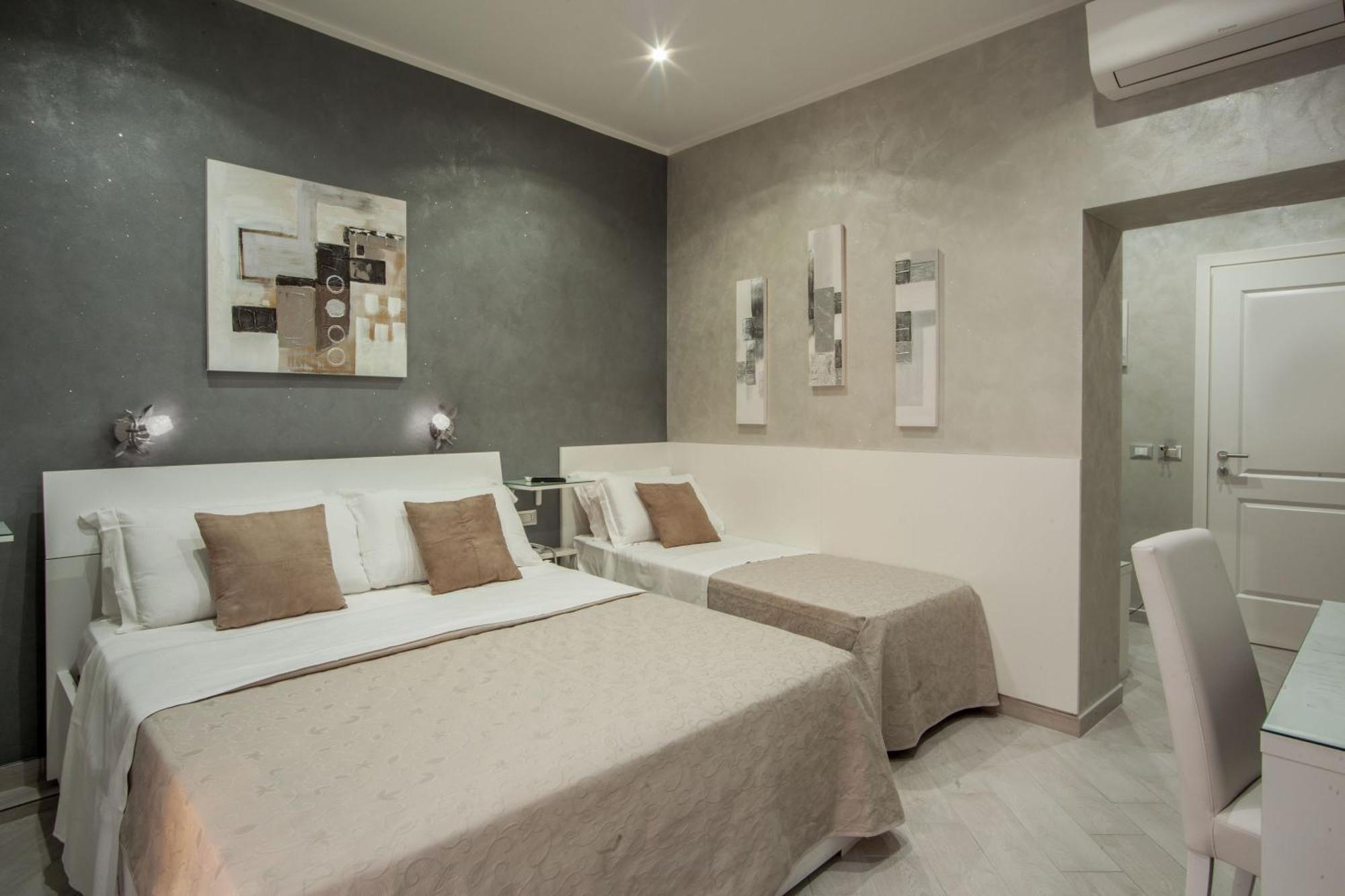 Deluxe Triple Room