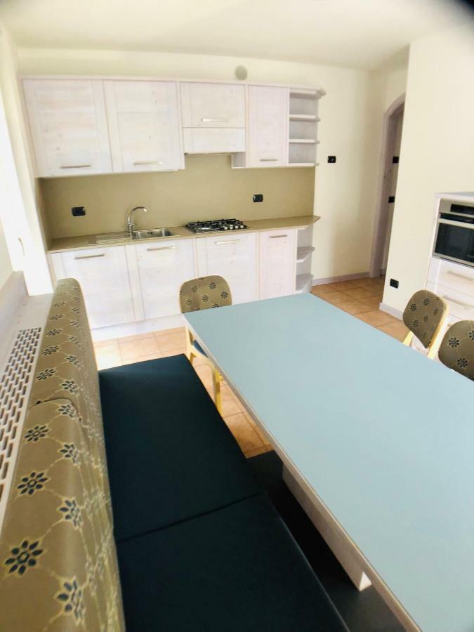 Three-Bedroom Apartment,815744918:JPEG