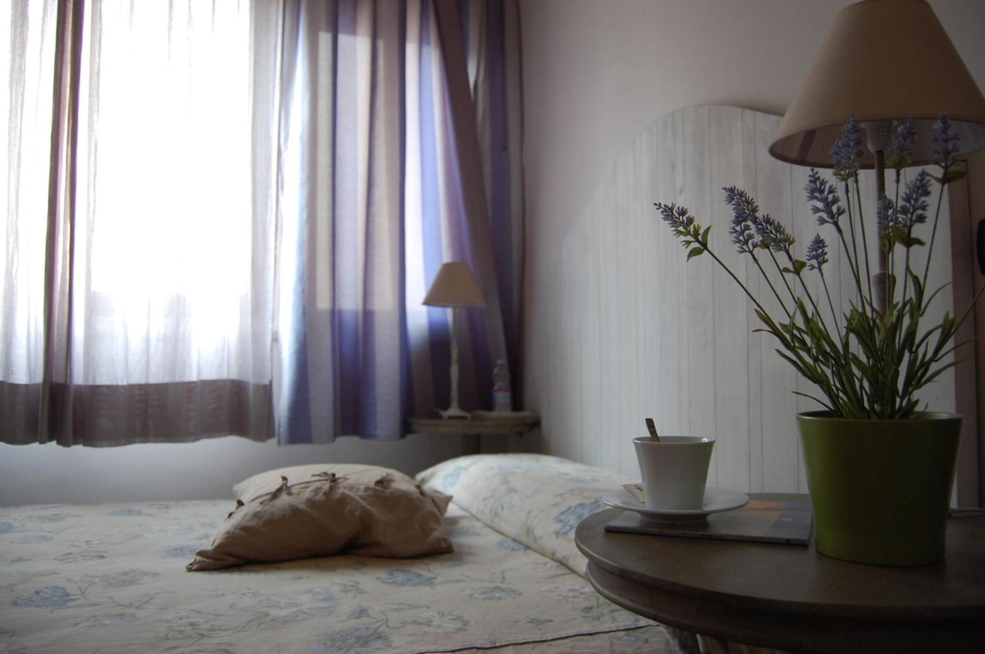 Habitación Doble Pequeña