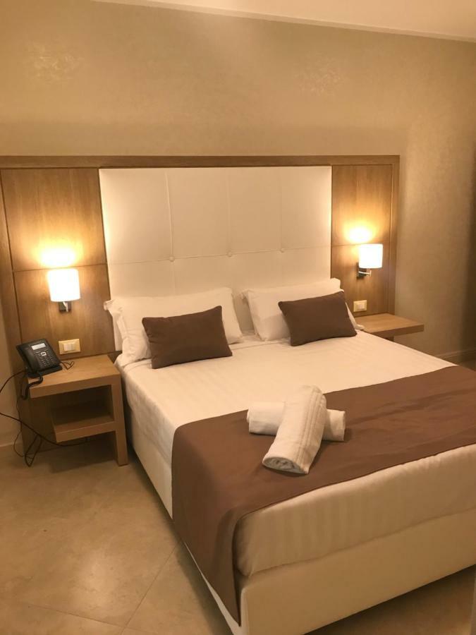Junior Suite,831451481:JPEG