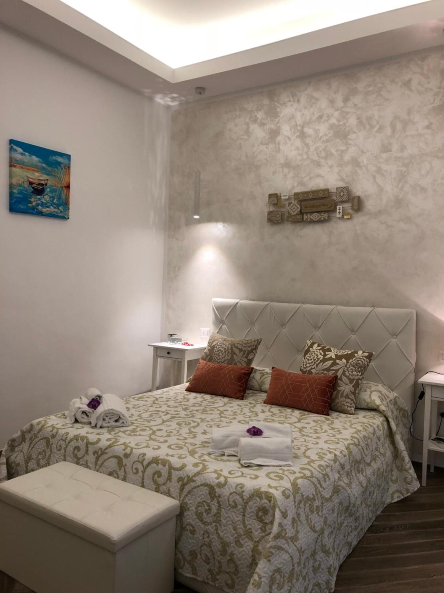 King Suite with Spa Bath,1047812953:JPEG