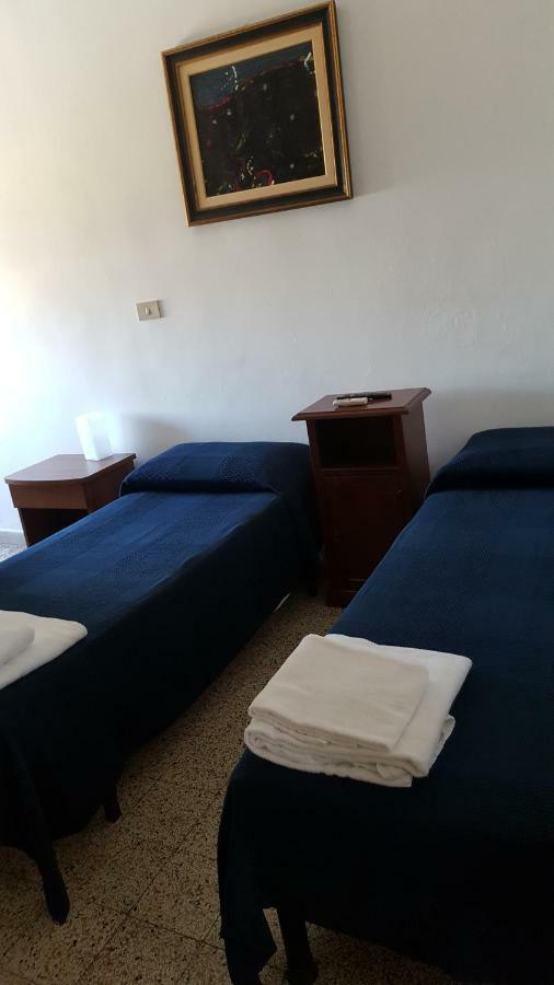 Zweibettzimmer