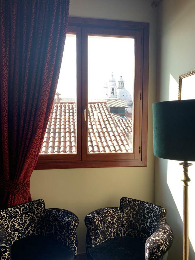 Habitación Doble con vistas parciales al canal - 1 o 2 camas - Planta superior