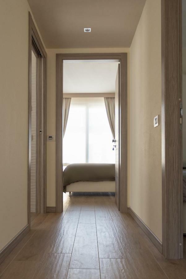 Double or Twin Room Private Bathroom