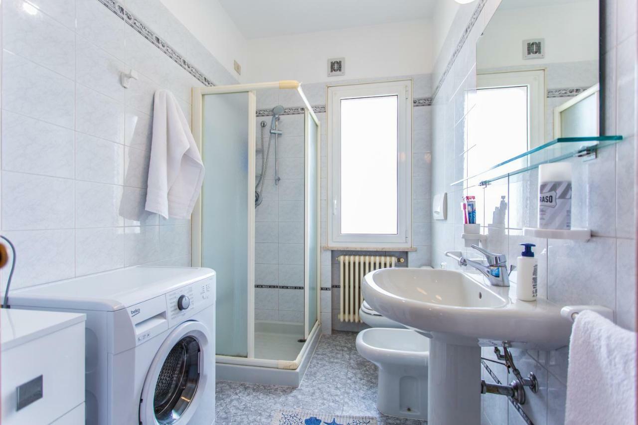 Apartament z 2 sypialniami i balkonem