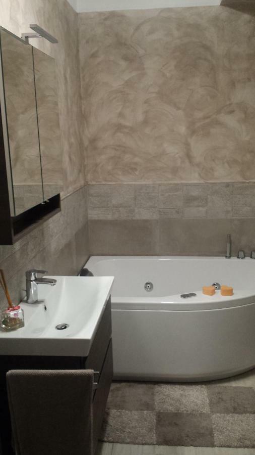 Apartament typu Deluxe z 1 sypialnią i widokiem na ogród