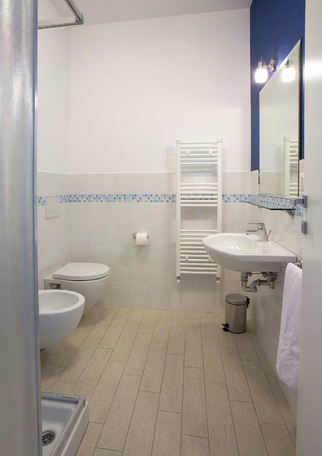 Double Room,854210834:JPEG