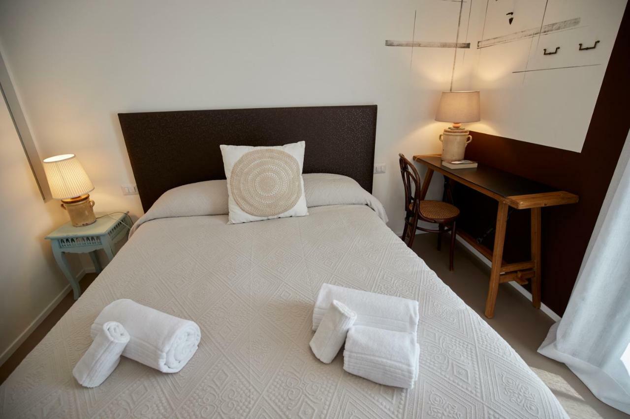 Deluxe Suite with Spa Bath