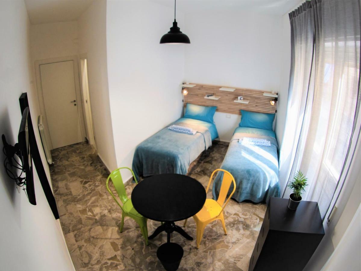 Double or Twin Room with Bathroom,856992419:JPEG
