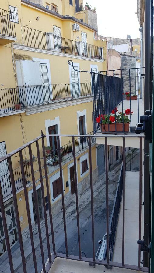 Camera Matrimoniale con Balcone