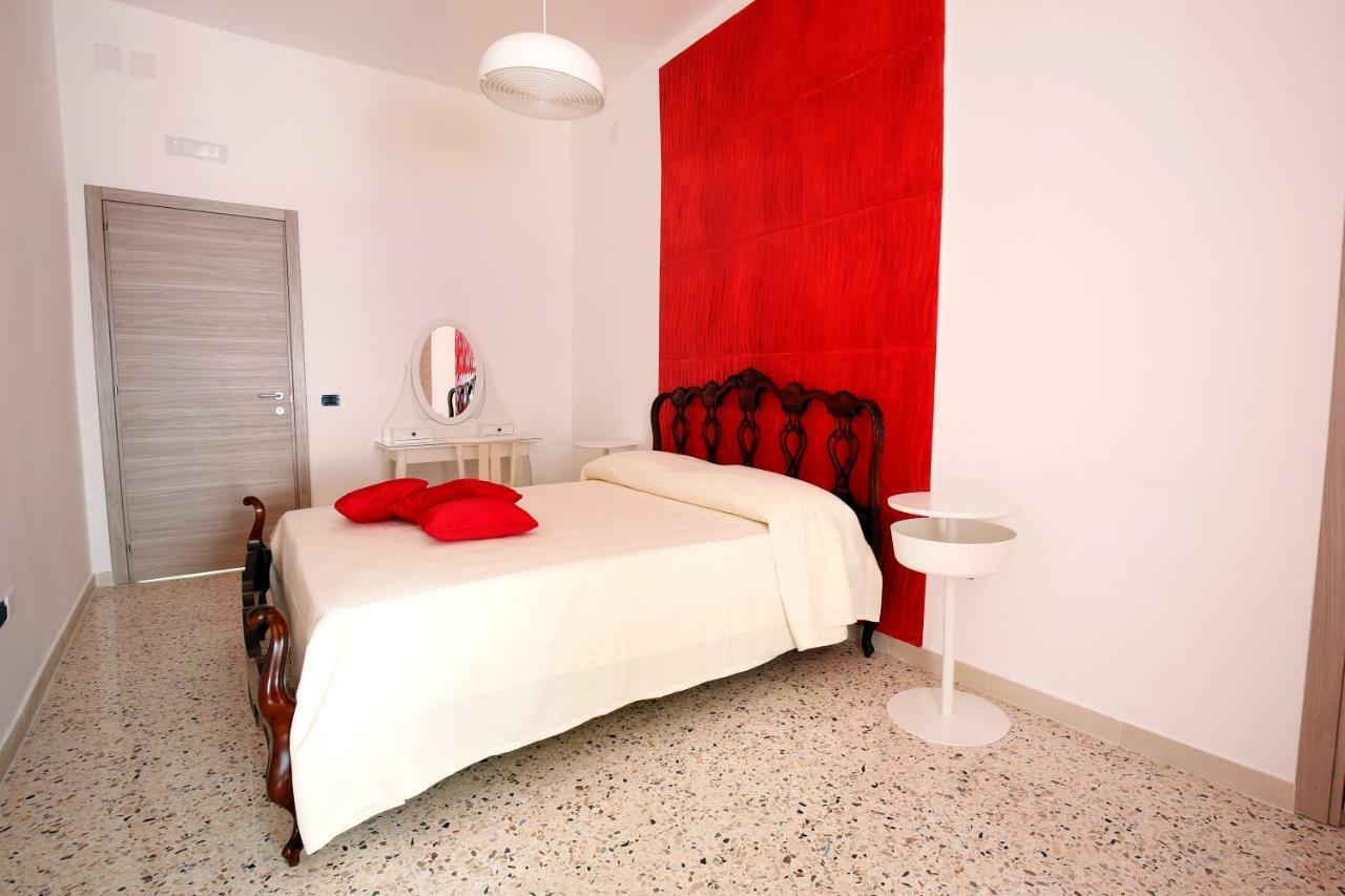 Double Room Private External Bathroom
