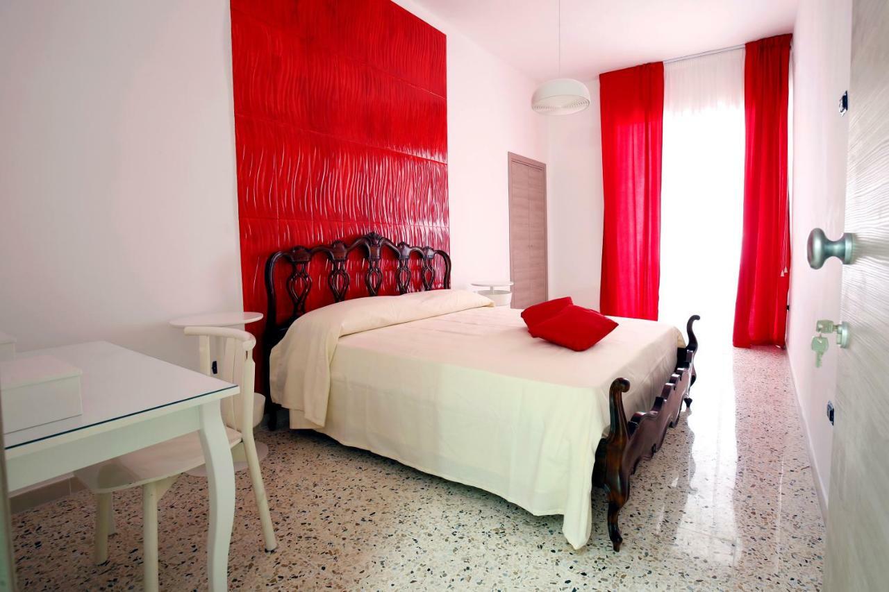 Double Room Private External Bathroom