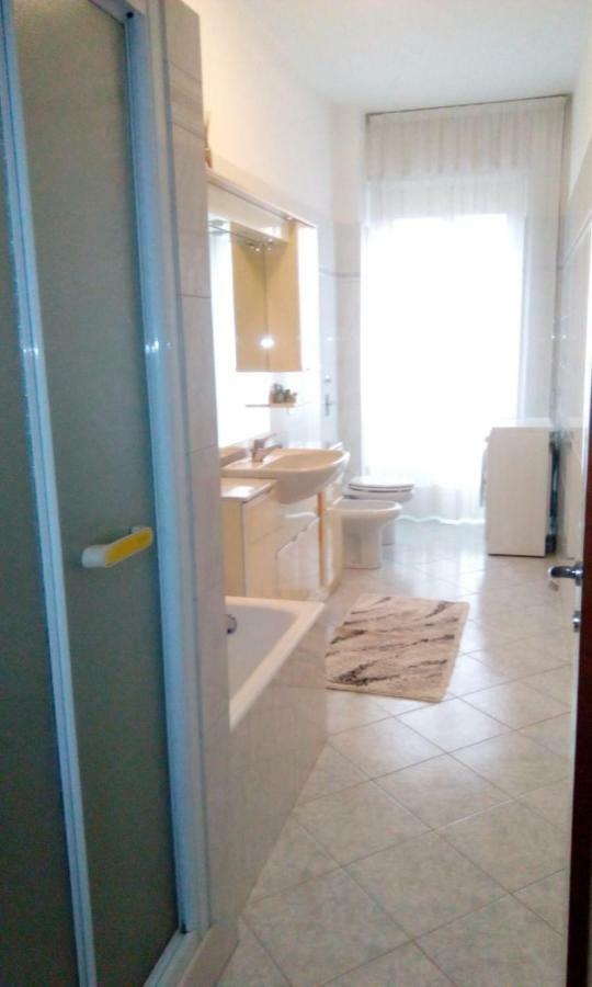 Two-Bedroom Apartment,861471107:JPEG