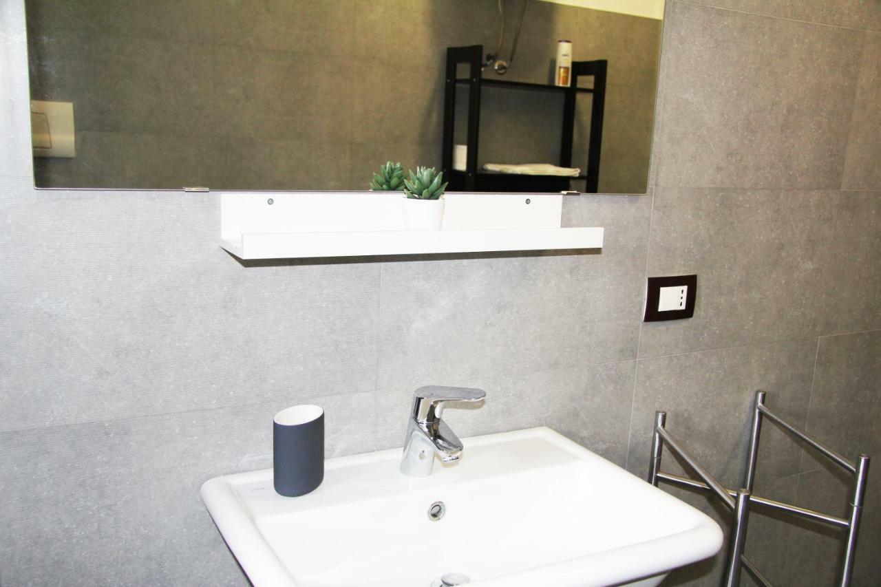 Double Room with Private Bathroom,863399138:JPEG