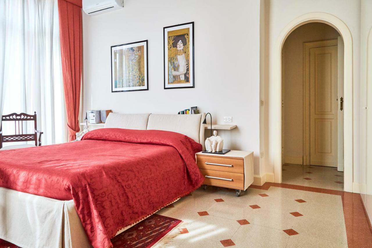 Apartament typu Junior Suite z widokiem na morze