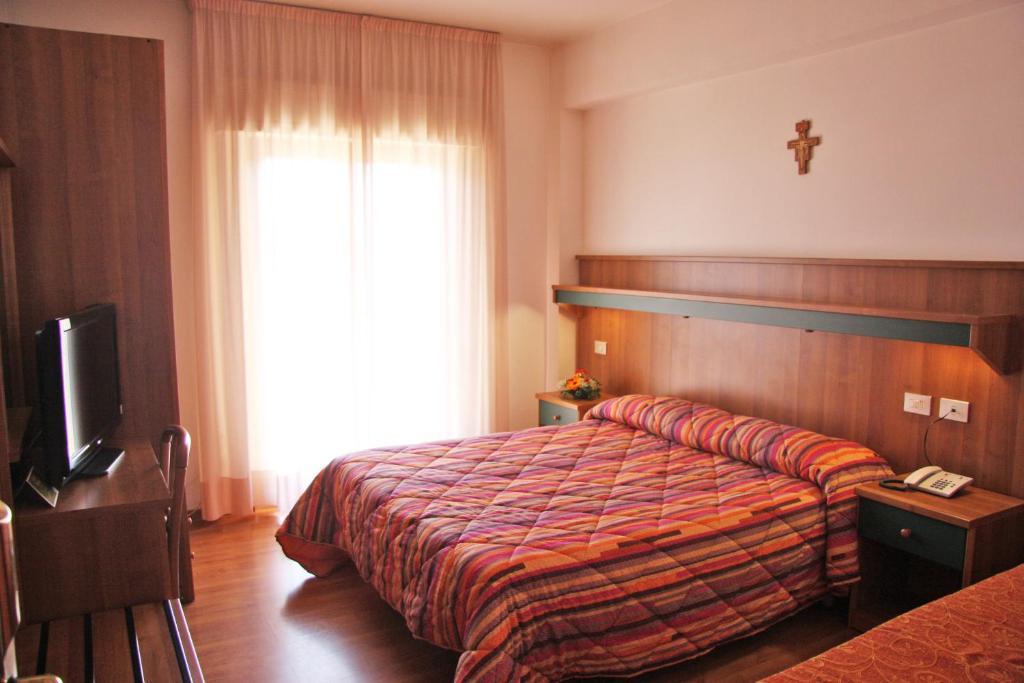 Double Room,1279536253:JPEG