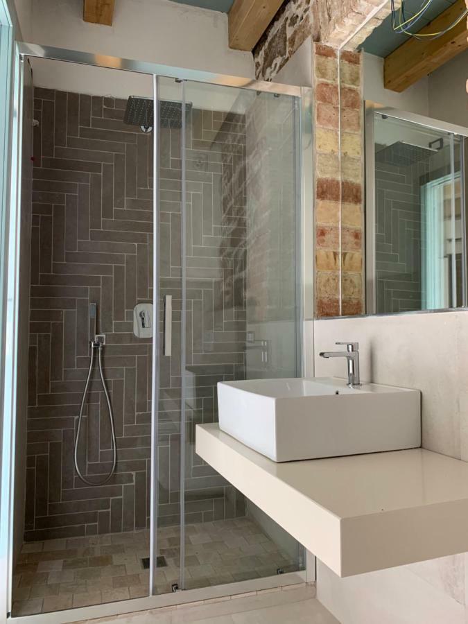 Deluxe Double Room with Shower,884257624:JPEG