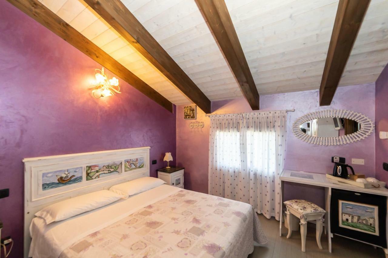Appartamento con 2 Camere da Letto e Vista Mare