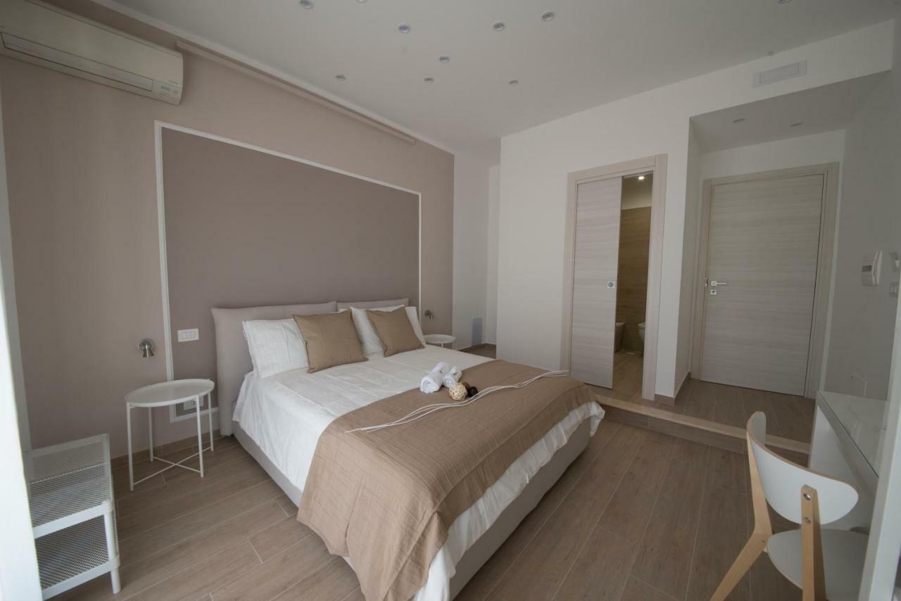 Deluxe Double Room Balcony